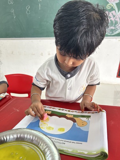 Tortoise Shell Painting Fun – Pre-KG Creativity in Action! - Activities 2024